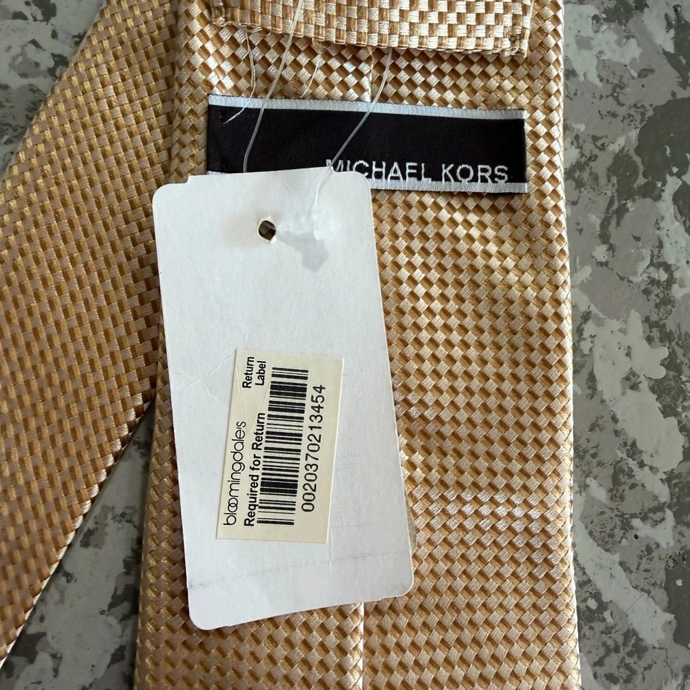 NWT Michael Kors Tie - Champagne